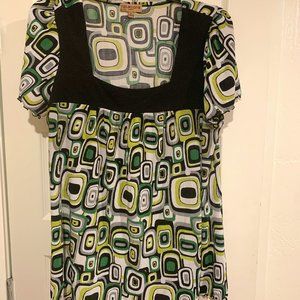 Geometric patterned blouse